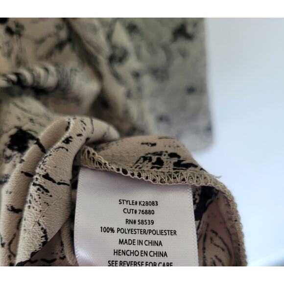 Kut From the Kloth Green Floral Wrap Dress size‎ XL Braided neck line #P3 - Picture 7 of 8